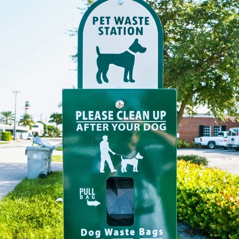 Commercial Dog Waste Management Services in Yukon, Mustang, and the OKC metro.