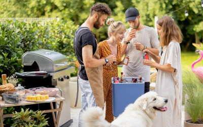 How to Keep Your Yard Guest-Ready When You Have Dogs in Oklahoma City